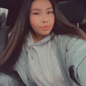 Meet your Posher, Brandi